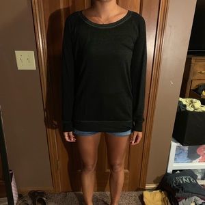 Dark grey/black long sleeve sweater